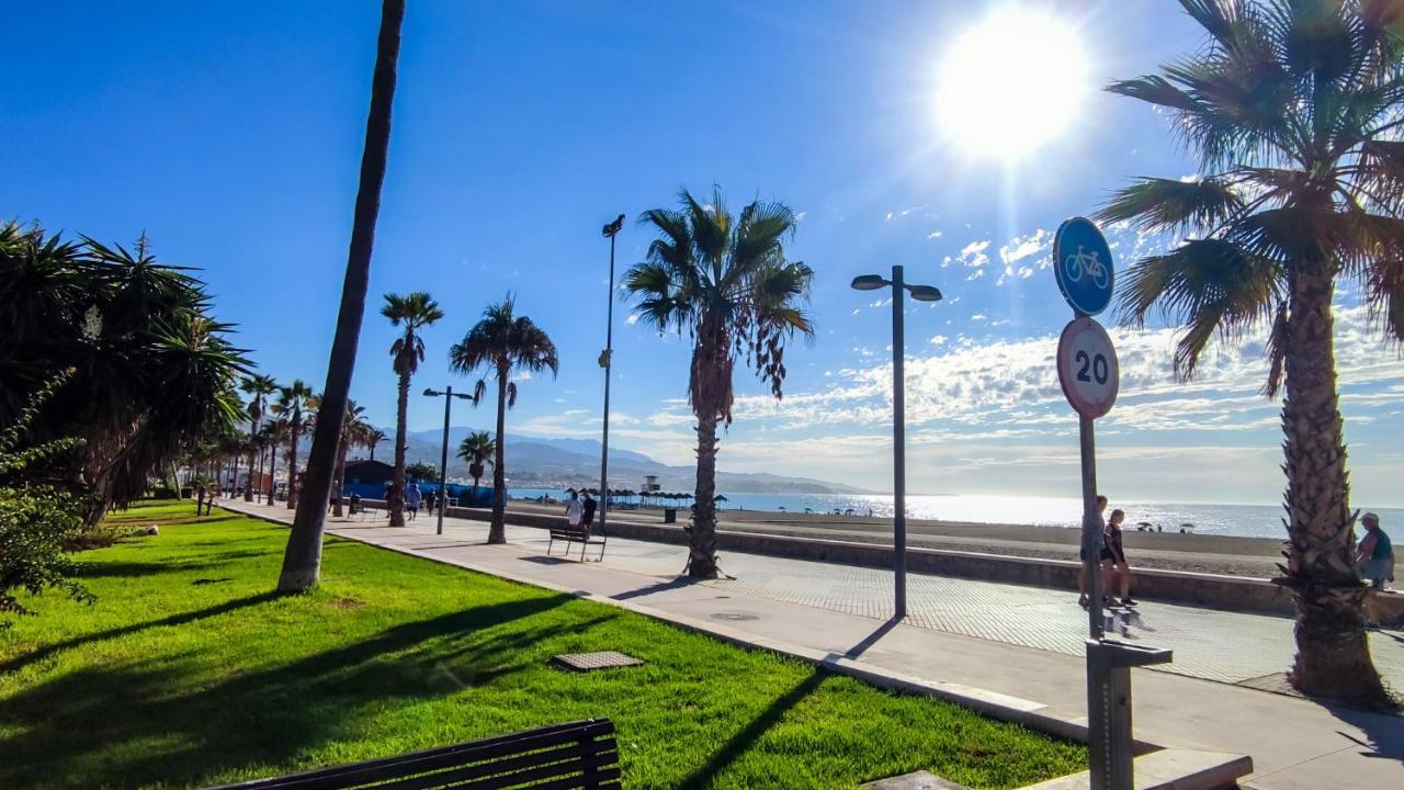 Yeti Atico Beach - Alojamientos La Torre Torre Del Mar Eksteriør bilde